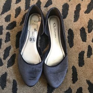 CL by Laundry Velvet Flats